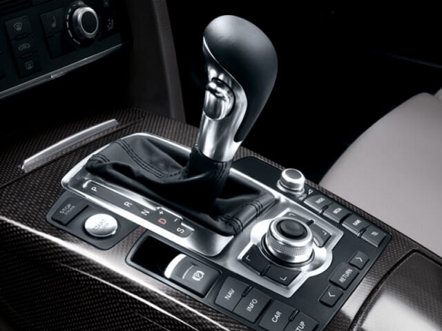 Рукоятка селектора АКПП в Audi A4